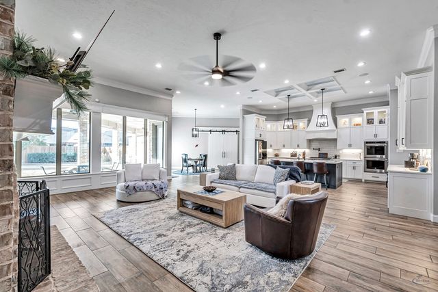 2509 Briaroaks Dr, Midland, TX 79707