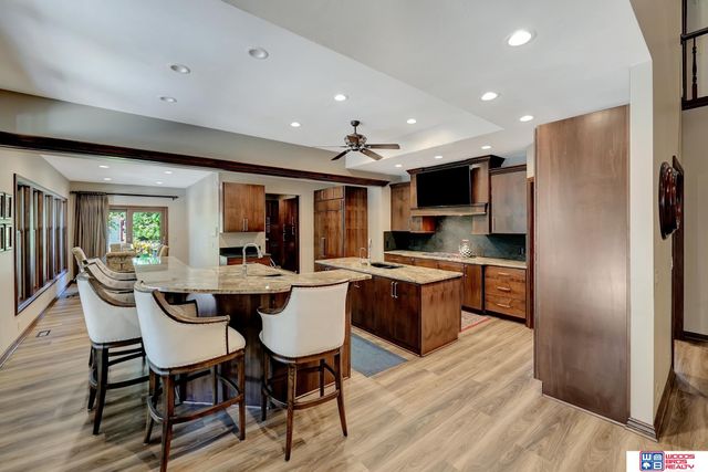 5501 Aaron Circle, Lincoln, NE 68516