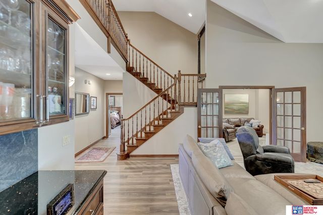 5501 Aaron Circle, Lincoln, NE 68516