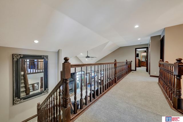 5501 Aaron Circle, Lincoln, NE 68516