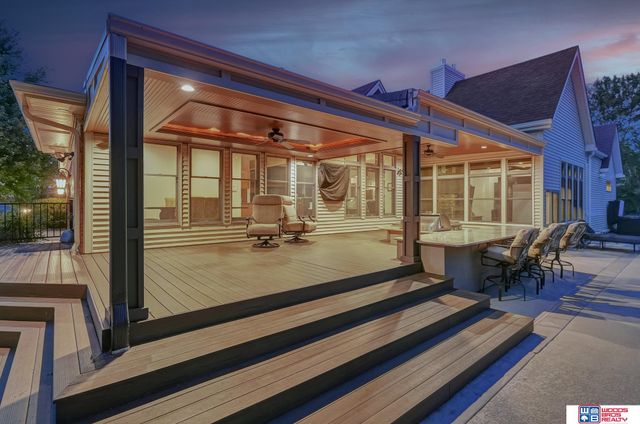 5501 Aaron Circle, Lincoln, NE 68516