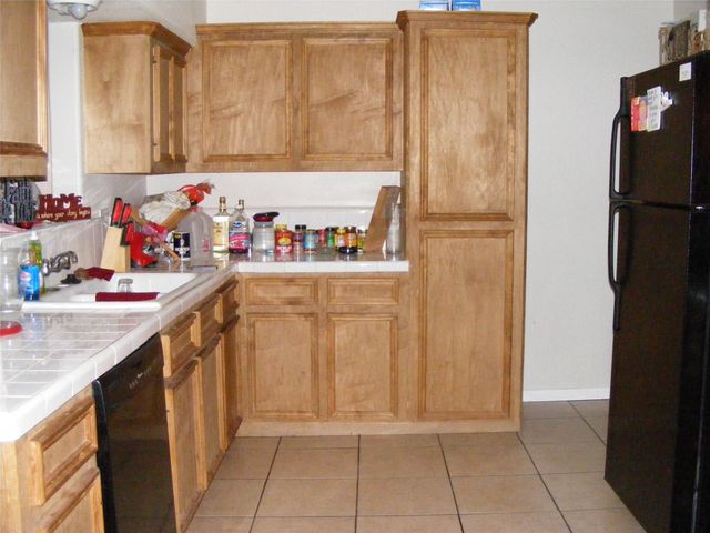 5751 Bellfort Street, Houston, TX 77033