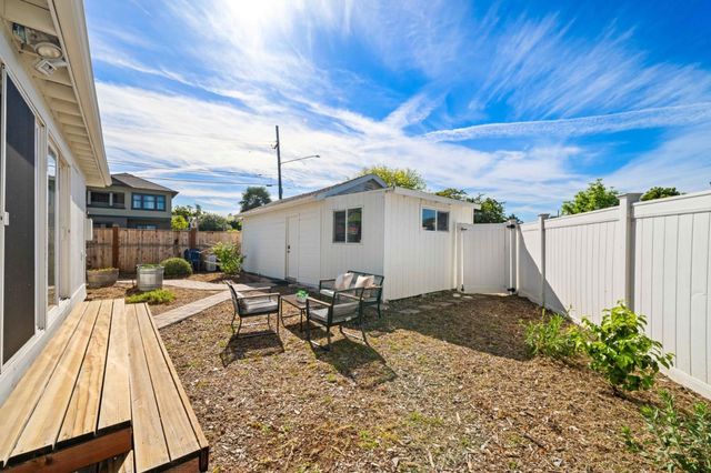 1330 Northside Avenue, Berkeley, CA 94702