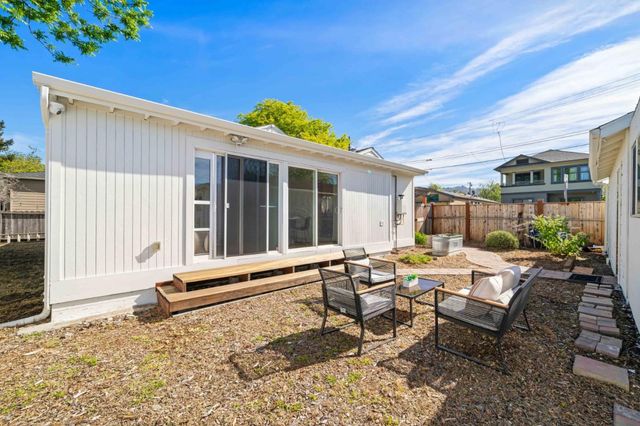 1330 Northside Avenue, Berkeley, CA 94702