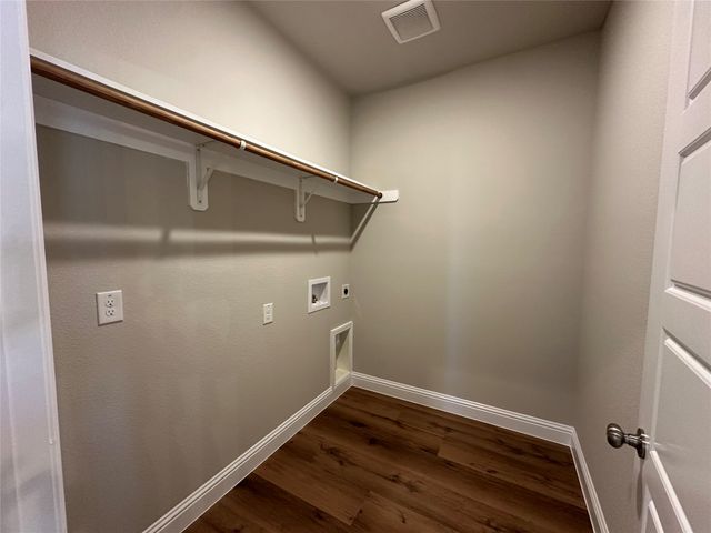 2009 Belle Lagos Ln, Cleburne, TX 76033