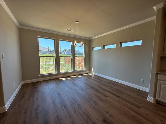 2009 Belle Lagos Ln, Cleburne, TX 76033