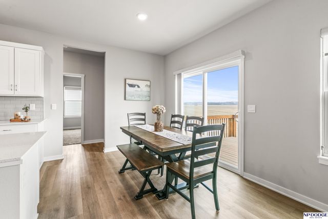 9003 Alexandra Road, Papillion, NE 68157