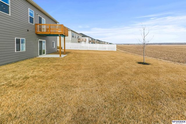 9003 Alexandra Road, Papillion, NE 68157