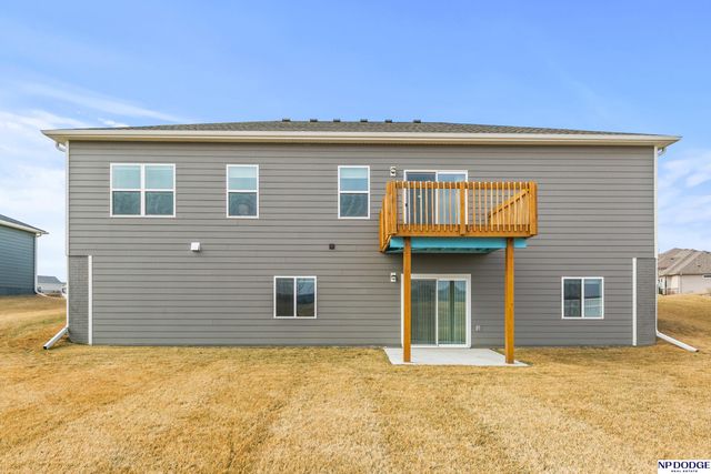 9003 Alexandra Road, Papillion, NE 68157