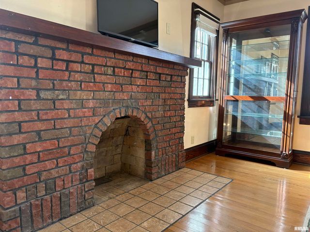 290 Finley Street, Jacksonville, IL 62650