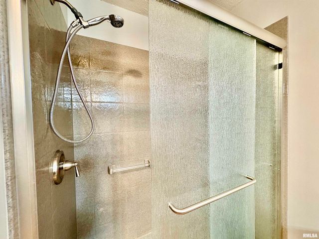 290 Finley Street, Jacksonville, IL 62650