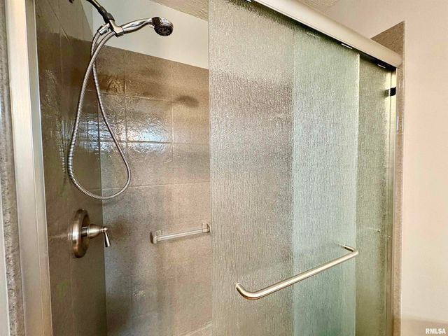 290 Finley Street, Jacksonville, IL 62650