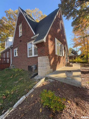 290 Finley Street, Jacksonville, IL 62650