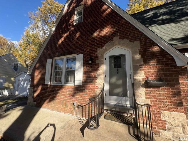 290 Finley Street, Jacksonville, IL 62650