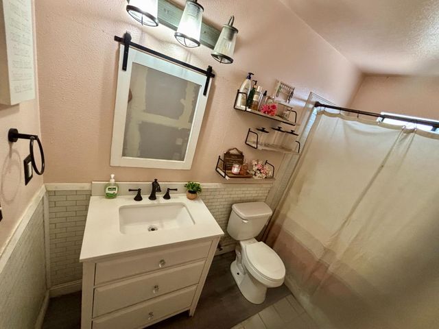 37728 Squaw Valley Road, Yokuts Valley, CA 93675