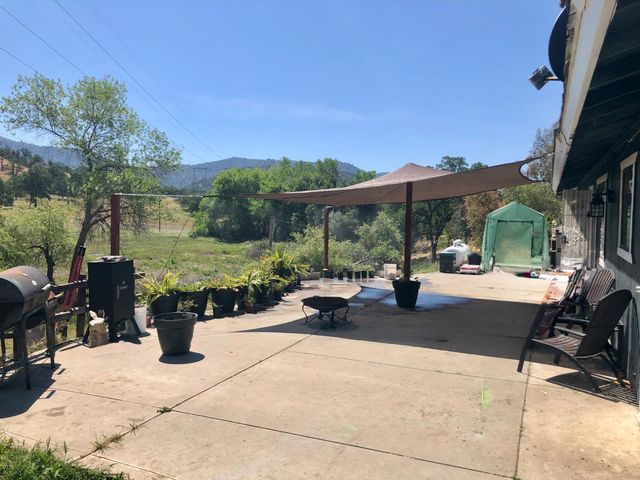 37728 Squaw Valley Road, Yokuts Valley, CA 93675