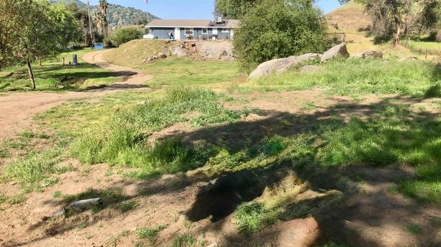 37728 Squaw Valley Road, Yokuts Valley, CA 93675