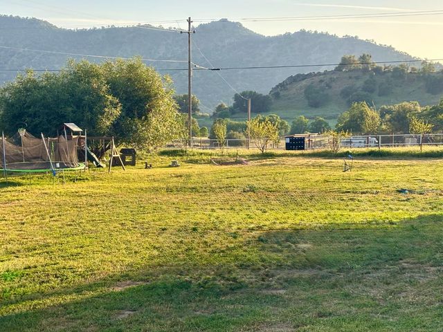 37728 Squaw Valley Road, Yokuts Valley, CA 93675