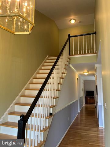 1826 MERIDIAN DR, Hagerstown, MD 21742