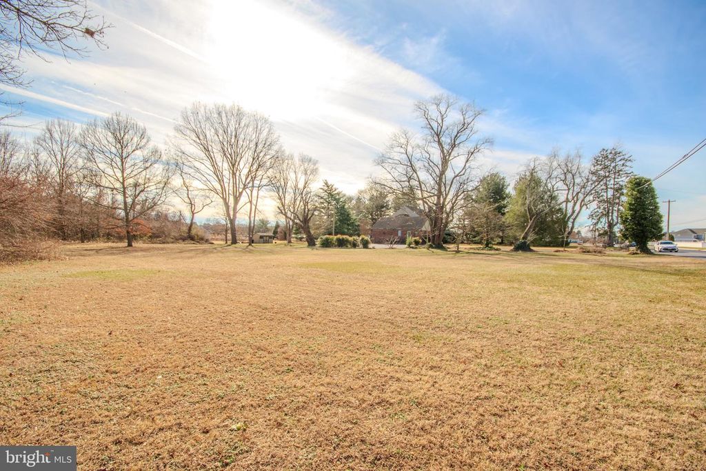 Image 1 of property listing at 0 PEMBERTON DR, Salisbury, MD 21801