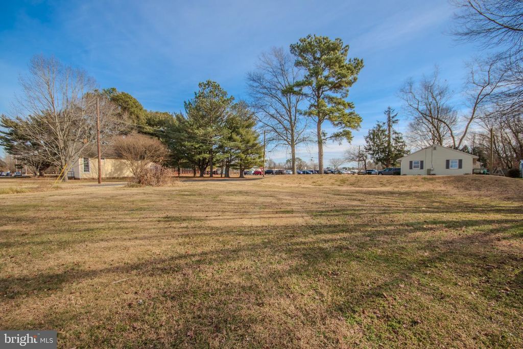 Image 2 of property listing at 0 PEMBERTON DR, Salisbury, MD 21801