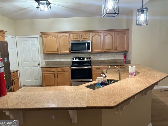 175 Glenleigh Walk, Fayetteville, GA 30214
