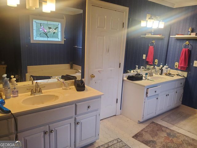 3471 Frankfurt Court, Snellville, GA 30039