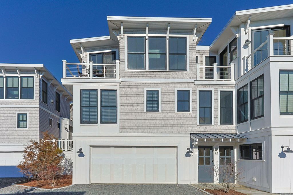 350 Bradford Street UNIT 11, Provincetown, MA 02657