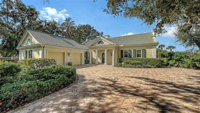 227 SAINT JAMES PARK, Osprey, FL 34229