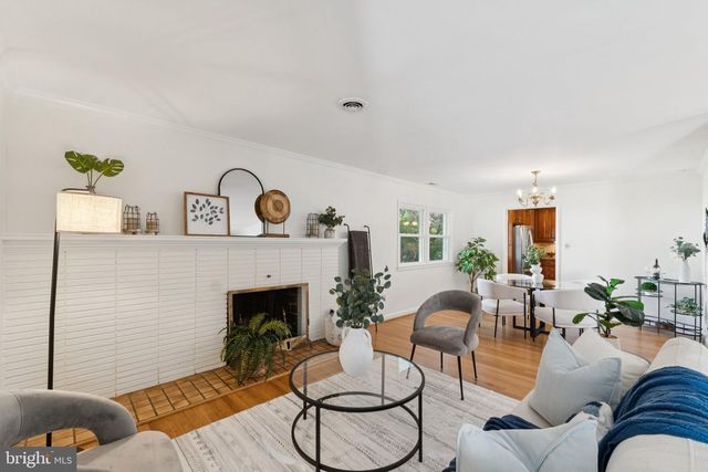 8826 BRIERLY RD, Chevy Chase, MD 20815