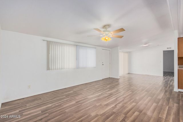 2650 W UNION HILLS Drive 54, Phoenix, AZ 85027