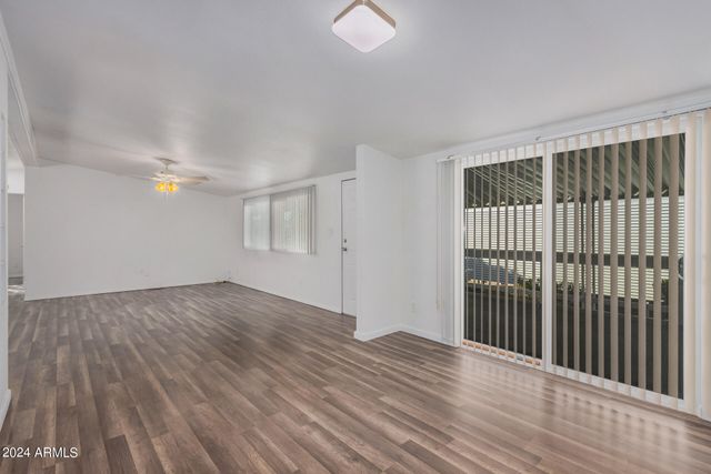 2650 W UNION HILLS Drive 54, Phoenix, AZ 85027