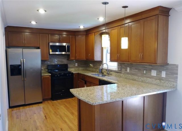 11425 Brockton Pl, Glen Allen, VA 23059
