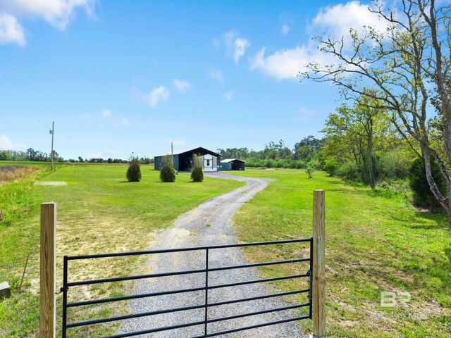 15604 County Road 95, Elberta, AL 36530