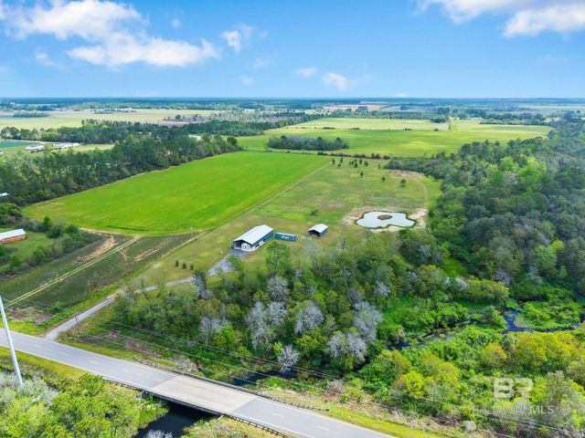 15604 County Road 95, Elberta, AL 36530