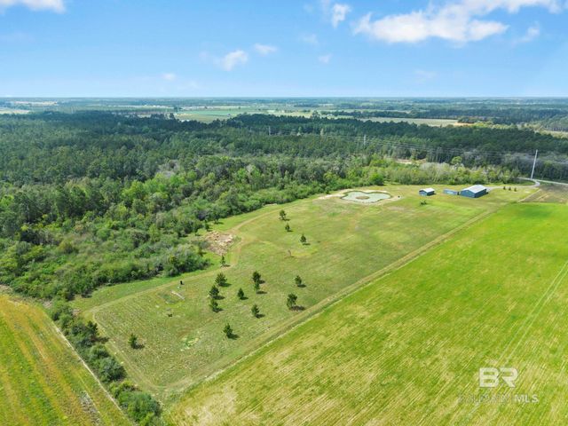 15604 County Road 95, Elberta, AL 36530