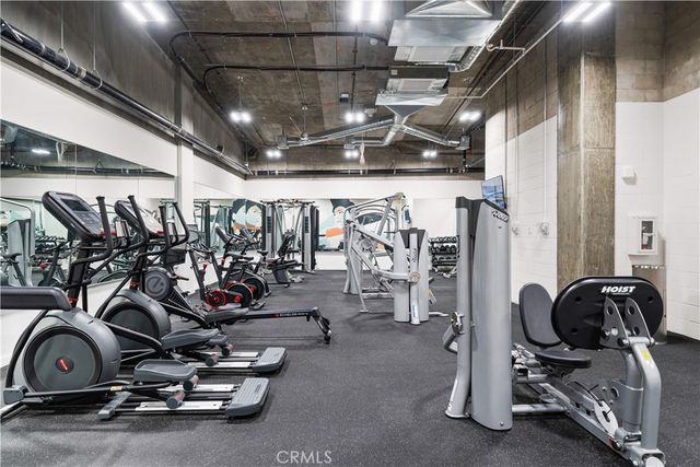 709 E Walnut Street 417, Pasadena, CA 91101