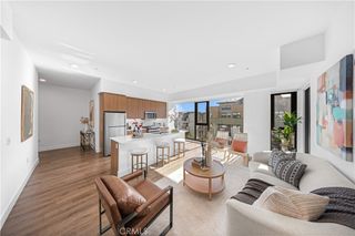 709 E Walnut Street 417, Pasadena, CA 91101