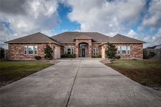 5309 Capernaum Ct, Corpus Christi, TX 78413