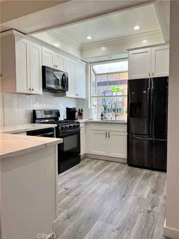 7239 Comstock Avenue E, Whittier, CA 90602