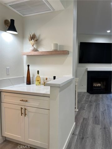 7239 Comstock Avenue E, Whittier, CA 90602