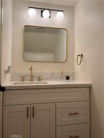 7239 Comstock Avenue E, Whittier, CA 90602