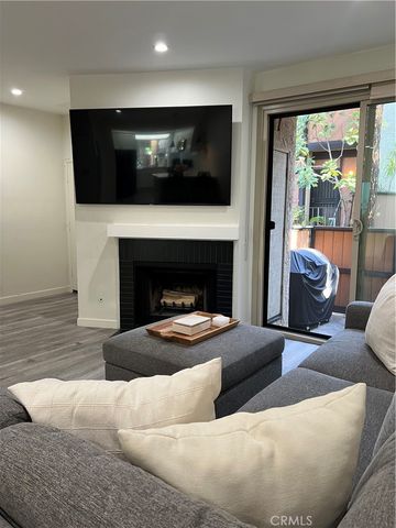 7239 Comstock Avenue E, Whittier, CA 90602