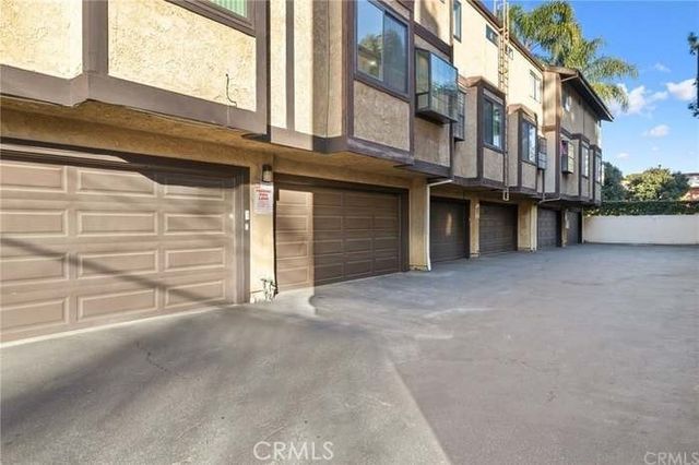 7239 Comstock Avenue E, Whittier, CA 90602