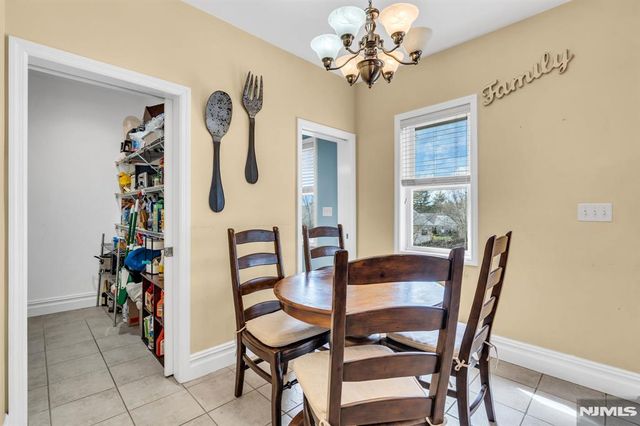 467 Summit, Hackensack, NJ 07601