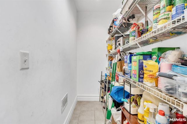 467 Summit, Hackensack, NJ 07601