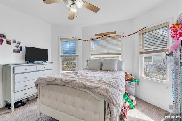 467 Summit, Hackensack, NJ 07601