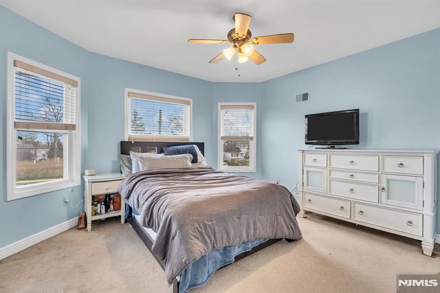 467 Summit, Hackensack, NJ 07601