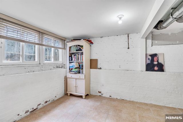 467 Summit, Hackensack, NJ 07601