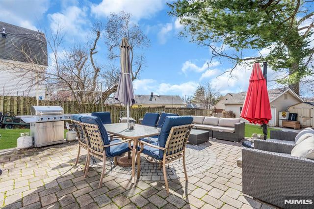 467 Summit, Hackensack, NJ 07601